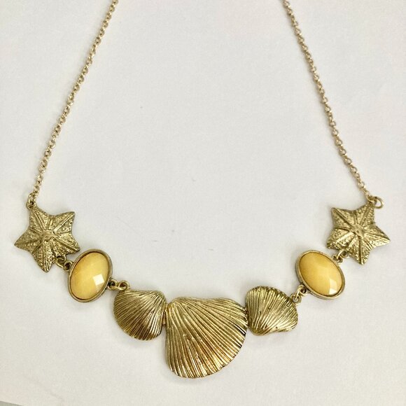 Gold Sea Shell Starfish Bib Necklace Plated Sea Life Island Nautical Beach 20" - Picture 3 of 14